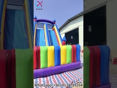 巨大な色彩豊かな充電可能な障害物コース 充電可能なインタラクティブなゲーム
