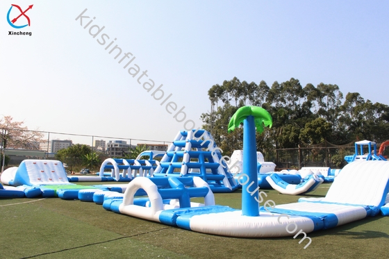 カスタマイズされたカラーフル 封印式 充電式水上公園 充電式水上公園 水上ゲーム