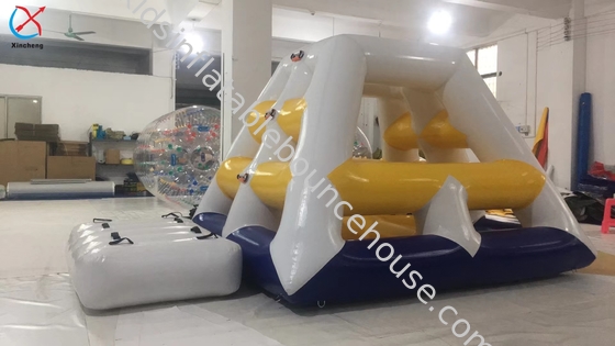 供給者 浮遊式 充気式 水上 登り塔 玩具 ブラブ と スライド